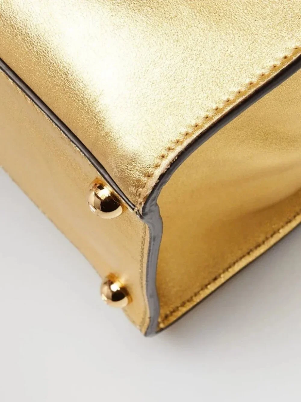 Fendi Gold Leather Medium Sunshine Tote Bag -8BH386 - Picture 4 of 11